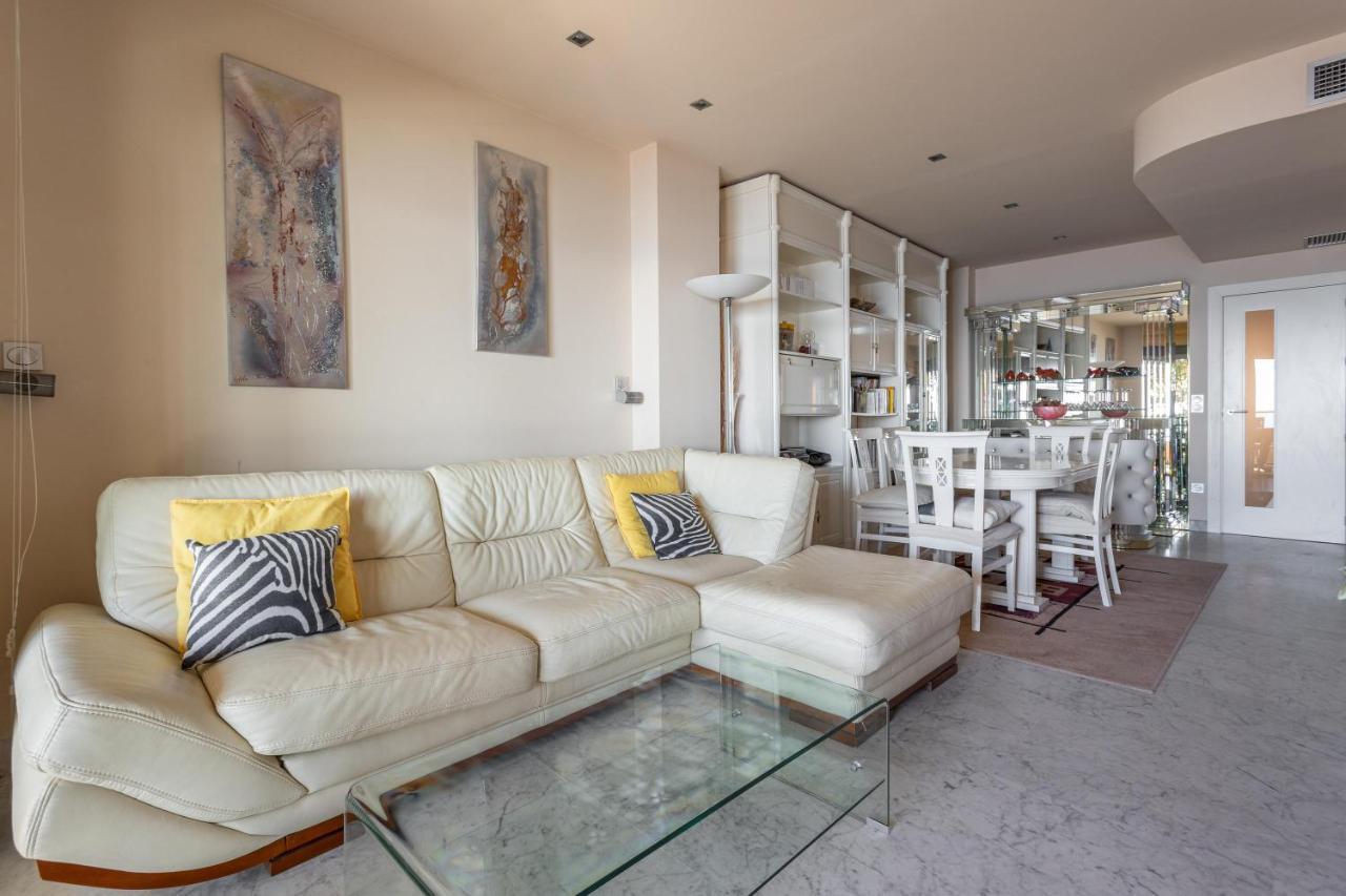 Apartamento Carla Almunecar Bagian luar foto