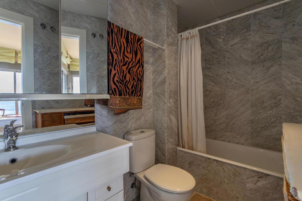 Apartamento Carla Almunecar Bagian luar foto